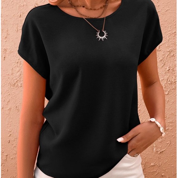 Cut Out Twist Back Batwing Sleeve Blouse Blk/Wht - Picture 2 of 6